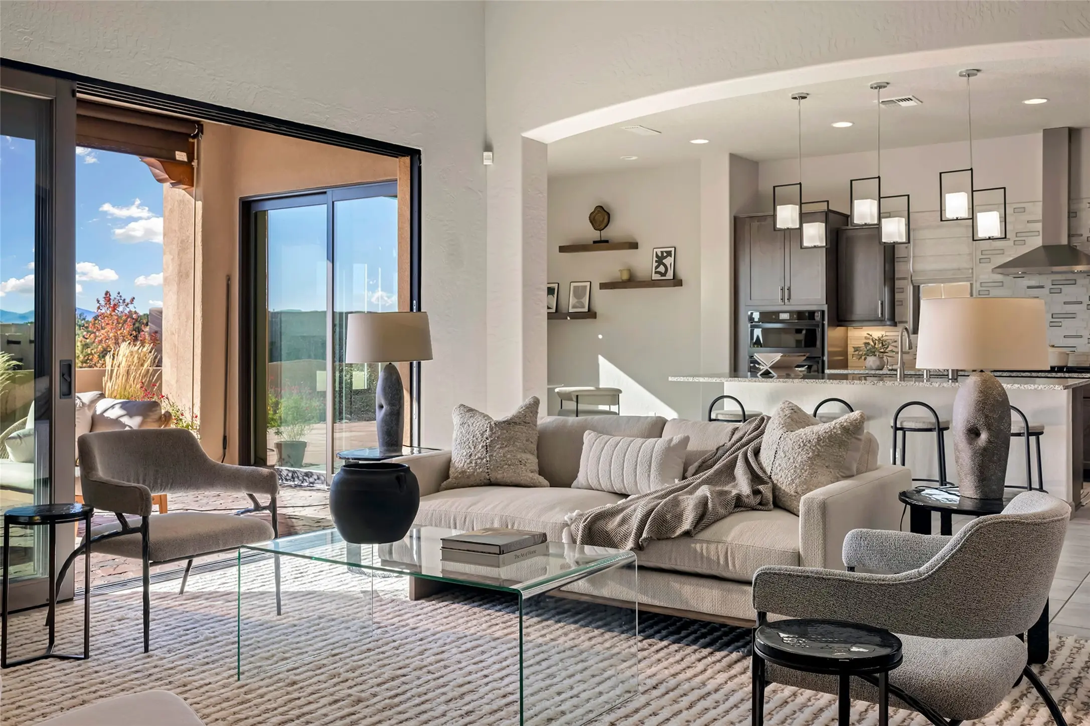 11 Camino Maravilla, Santa Fe