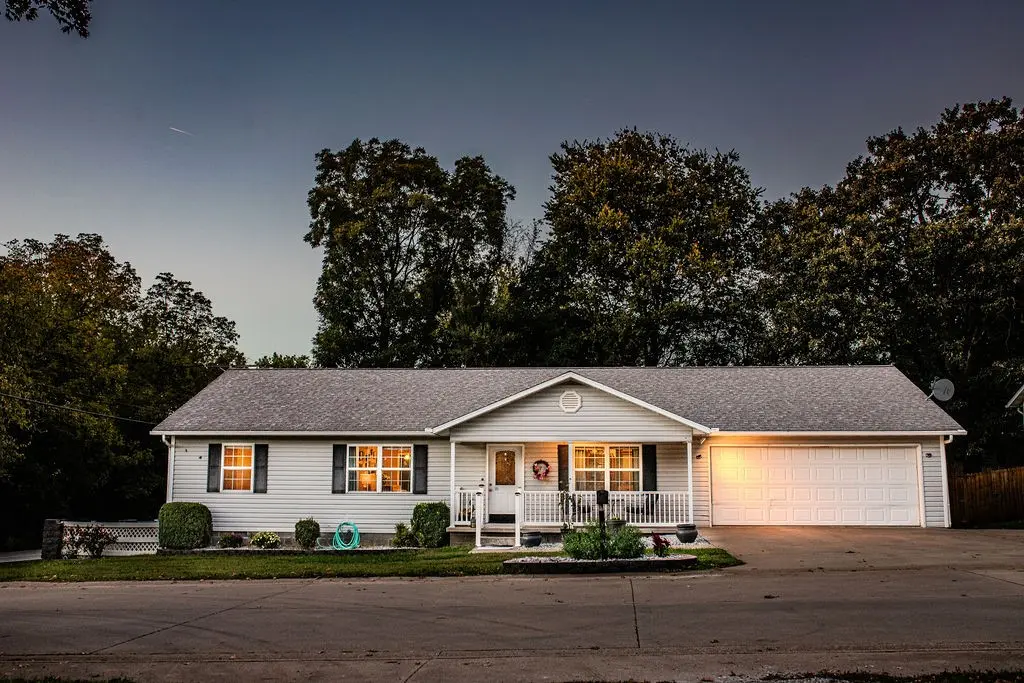 102 Paradise Cove Lane, Berryville