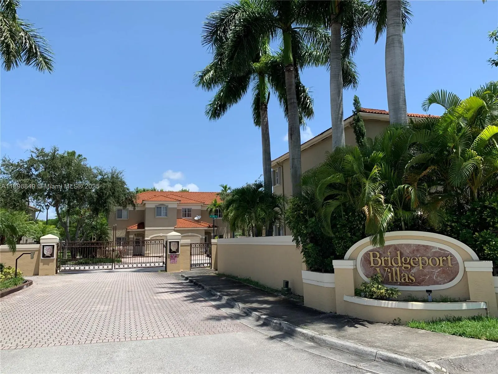 Photo of Listing #A11896849