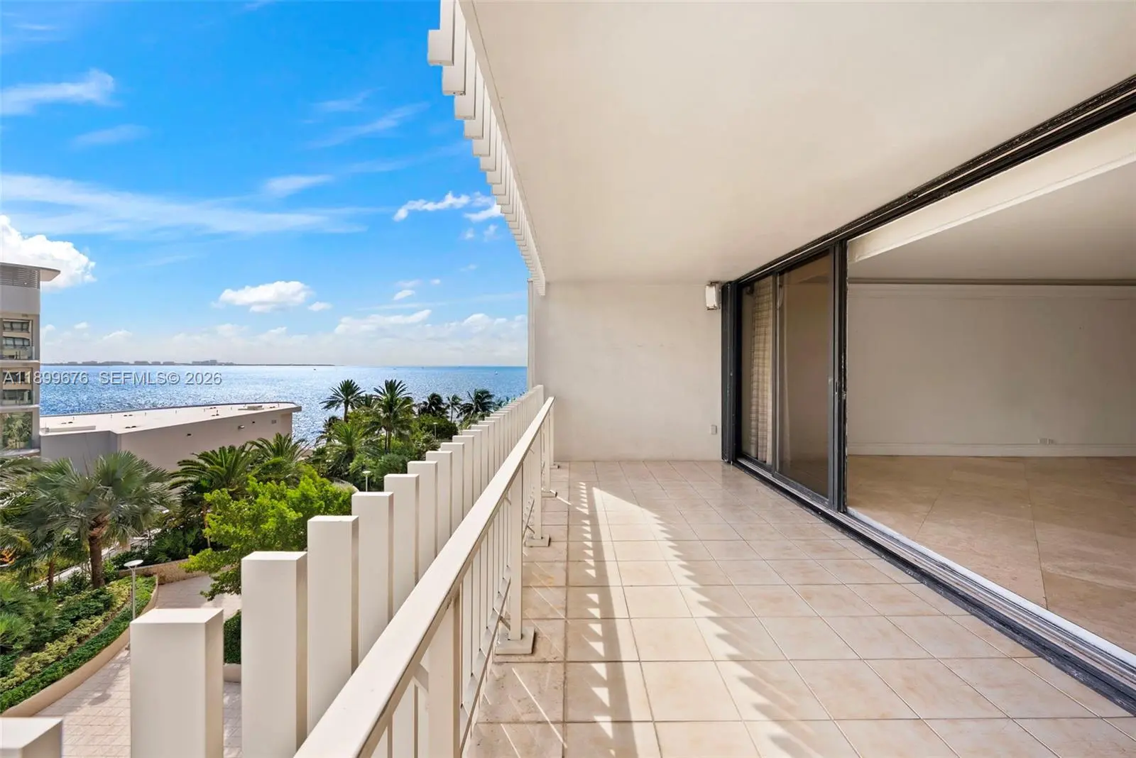 Photo of Listing #A11899676