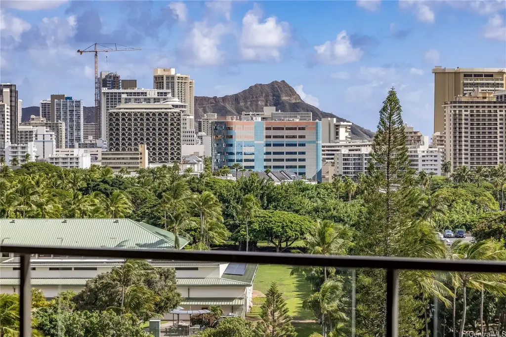 (unit #10b) 1910 Ala Moana Boulevard, Honolulu