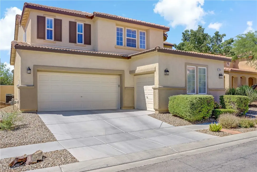 Photo of Listing #2729343