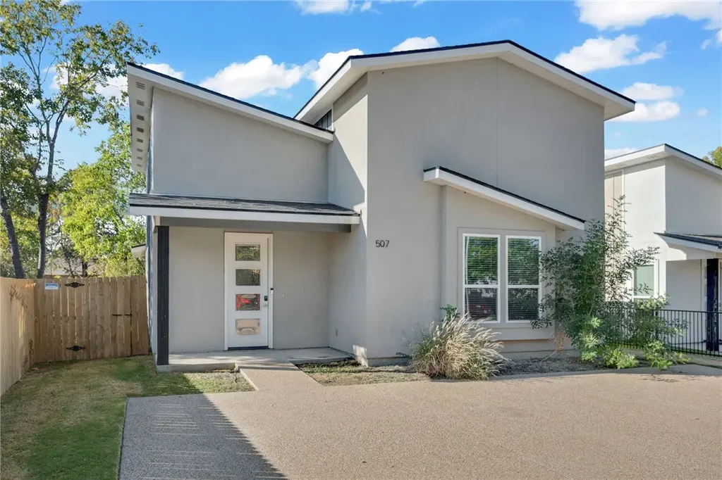 507 Walnut Street, Bryan