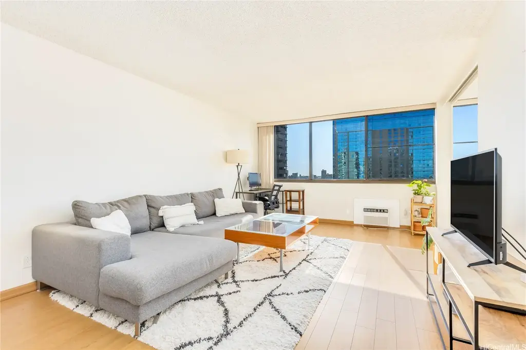 1255 Nuuanu Avenue # E2107, Honolulu