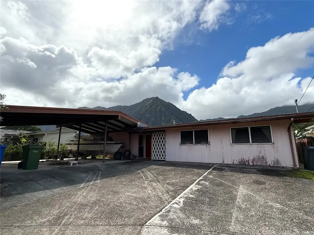 45-722 Kalamalo Place, Kaneohe