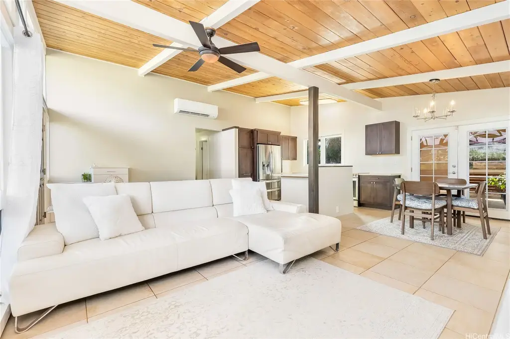 1599 Molina Street, Honolulu