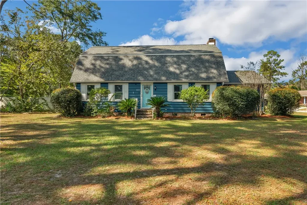 807 City Boulevard, Waycross