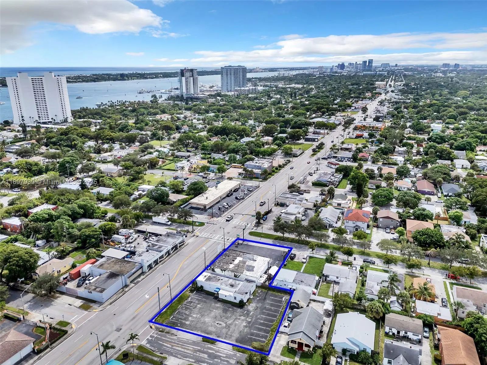 Photo of Listing #A11897939