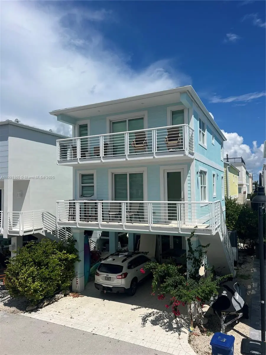 Photo of Listing #A11901160