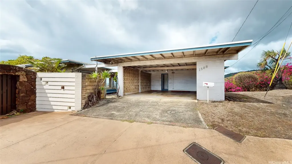 1588 St Louis Drive, Honolulu
