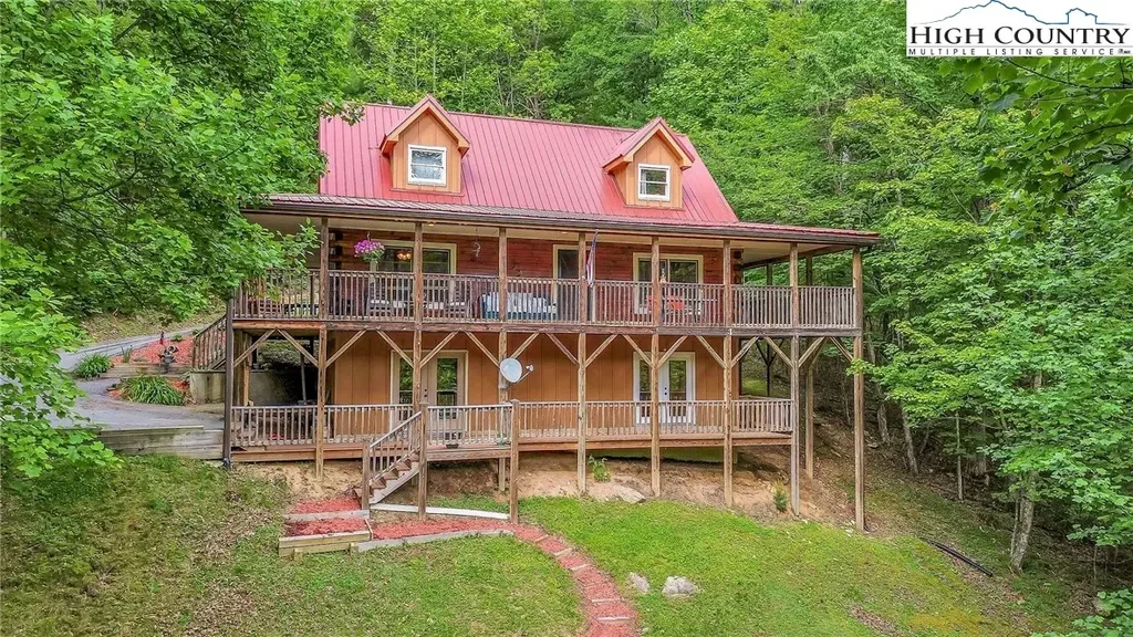 1459 River Front Ridge Road, Jefferson