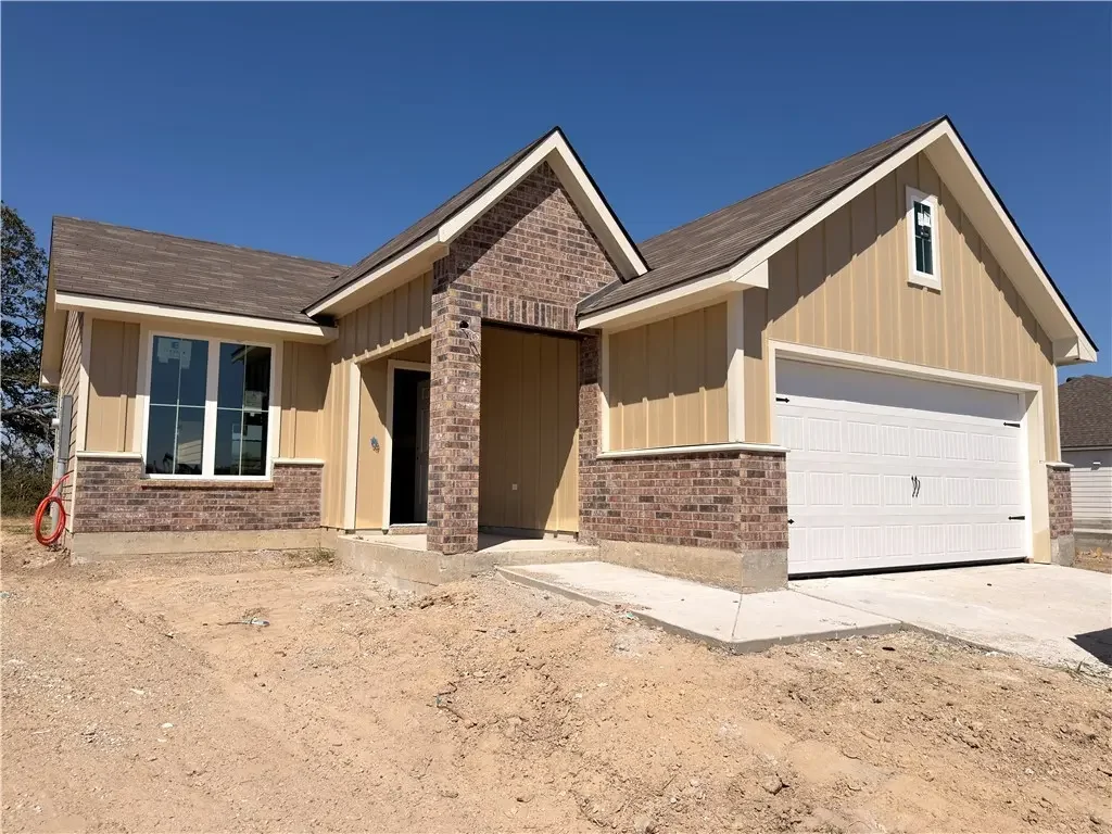5665 Fox Bluff Drive, Bryan