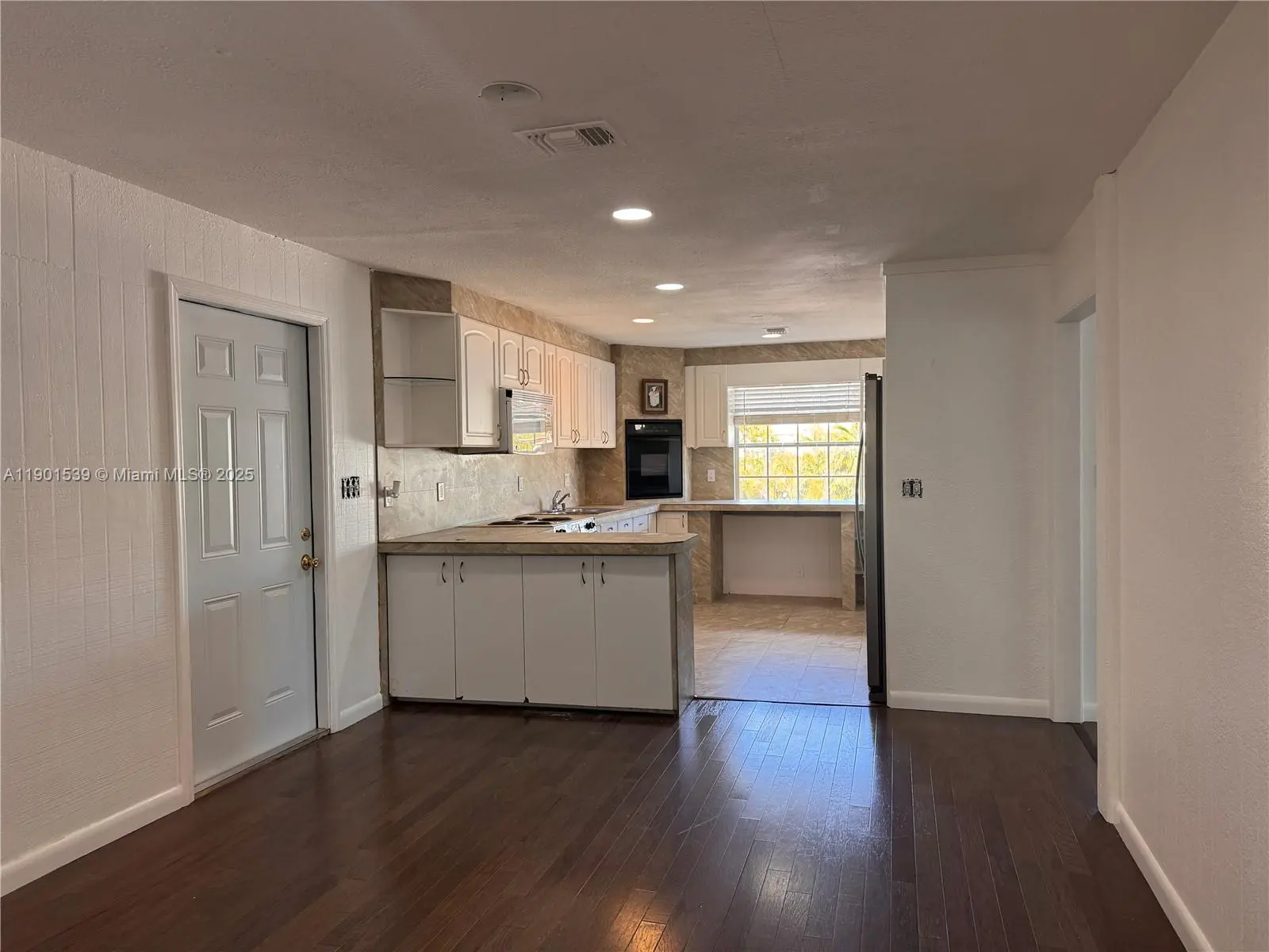 3 of 23 - 969 Plantation Road, Key Largo, FL