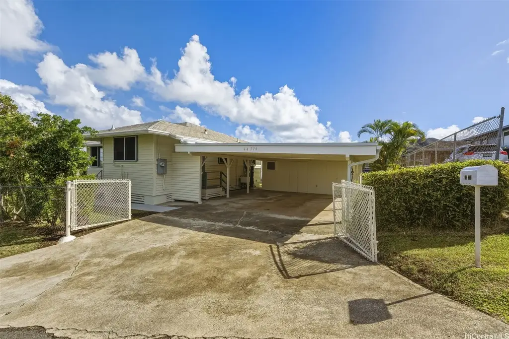 44-774 Kaneohe Bay Drive, Kaneohe
