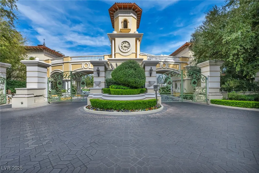 Photo of Listing #2728806