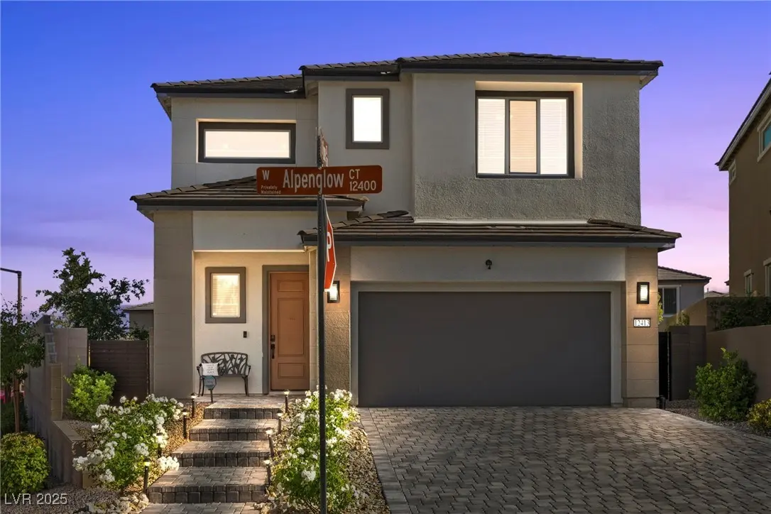 Photo of Listing #2729847