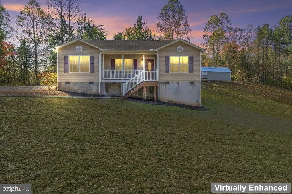 166 Bootons Ln, Orange