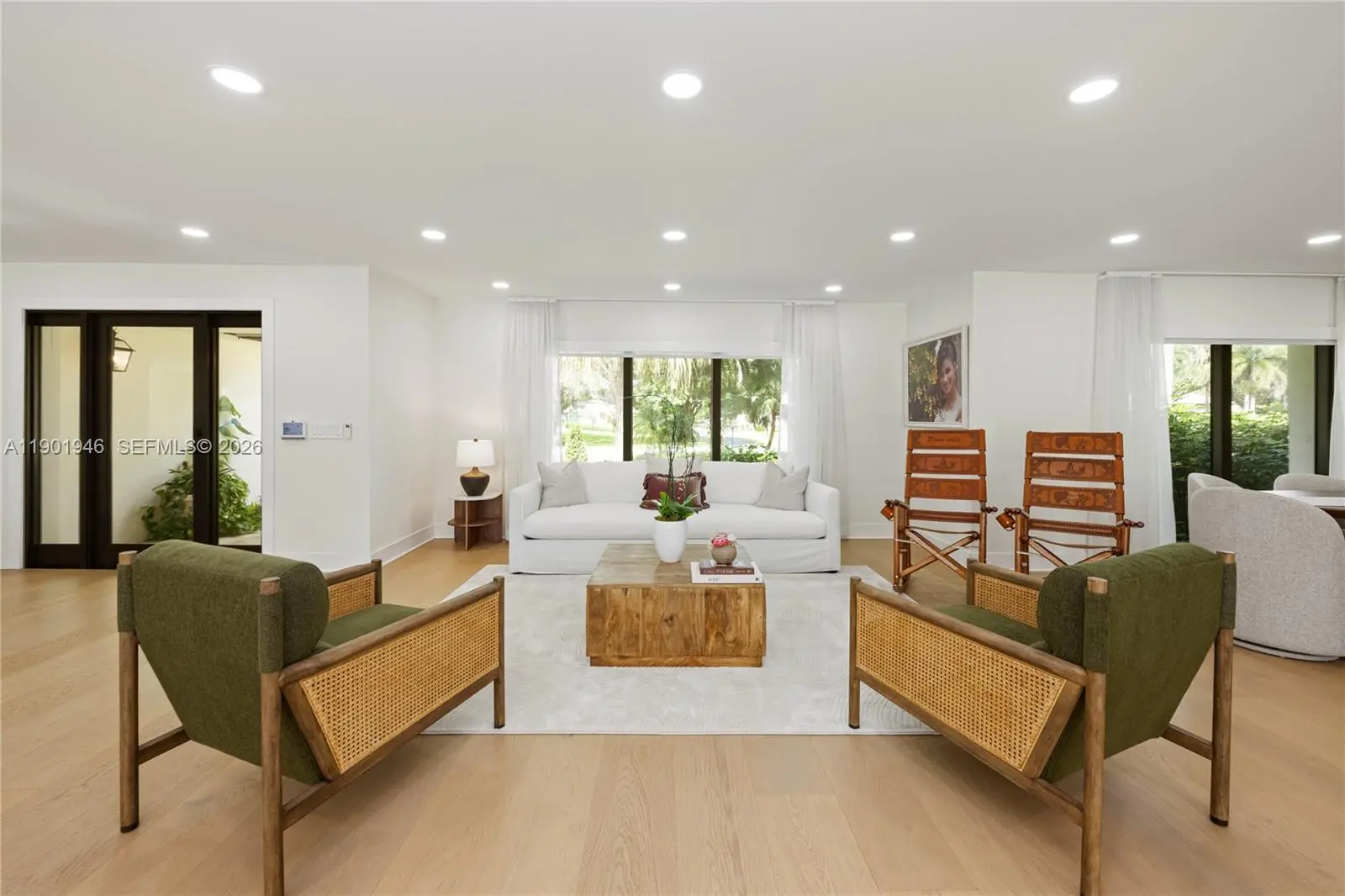 Photo of Listing #A11901946