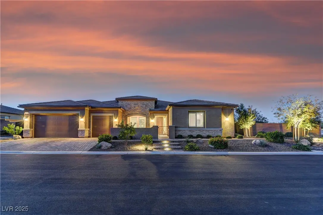 Photo of Listing #2729870