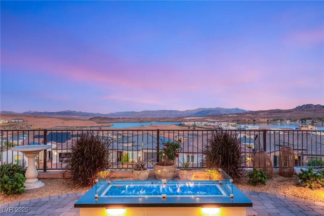 Photo of Listing #2730099