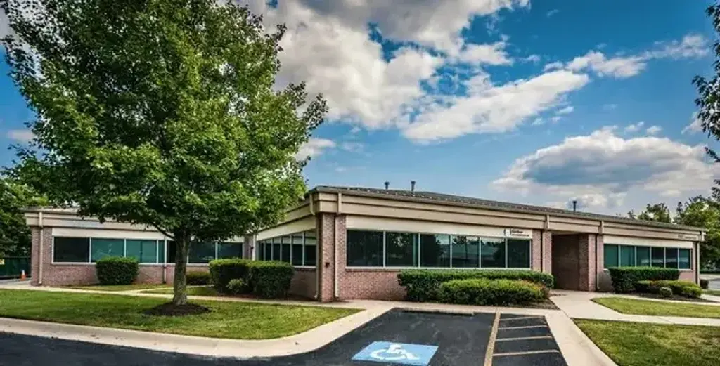 902 Ne Mcclain Road 6003, Bentonville