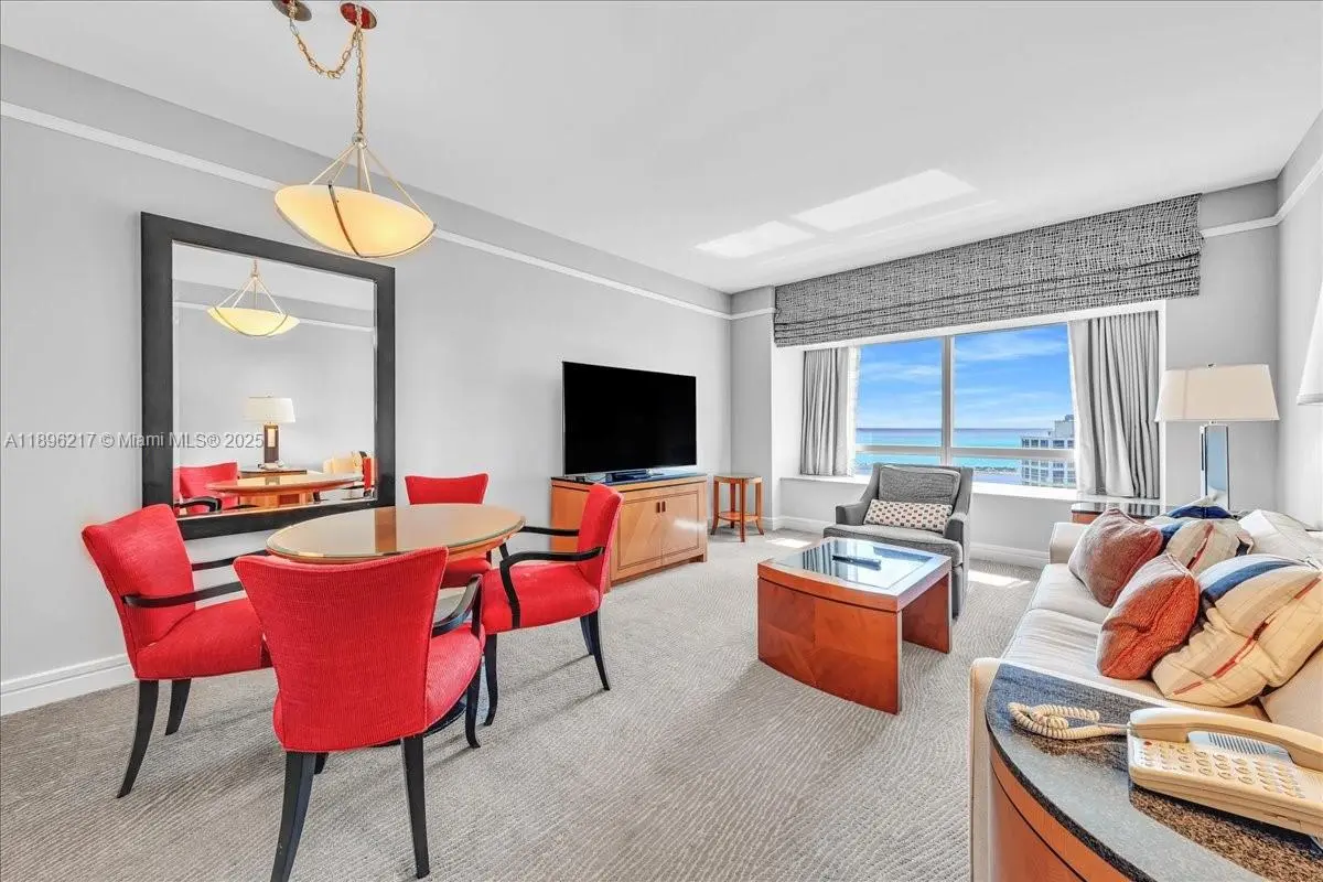 Photo of Listing #A11896217