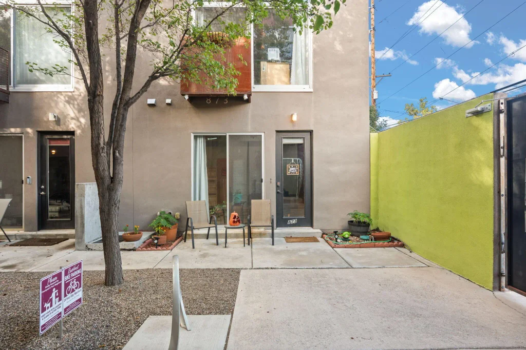 873 Silver Avenue Sw, Albuquerque