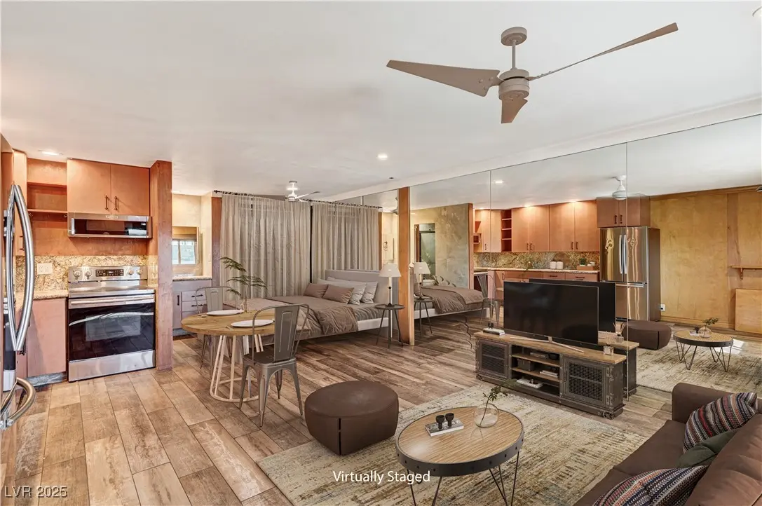 Photo of Listing #2729810