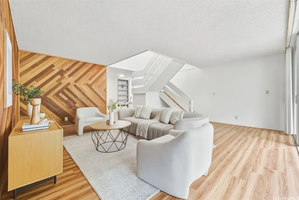 95-380 Hokukea Court # 239, Mililani