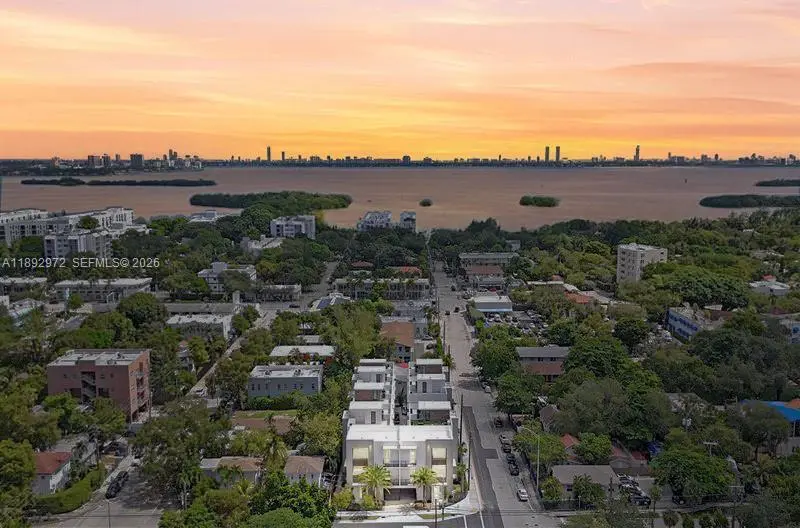 Photo of Listing #A11892972