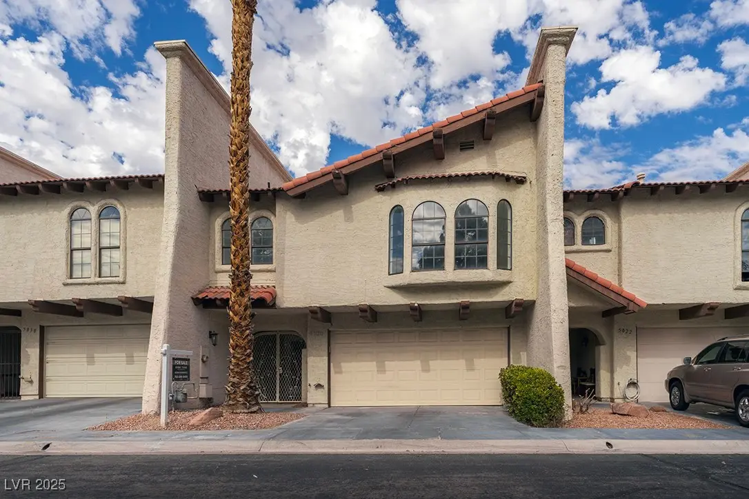 Photo of Listing #2729248