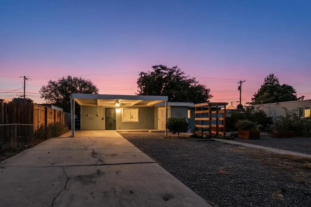 3010 Quincy Street Ne, Albuquerque