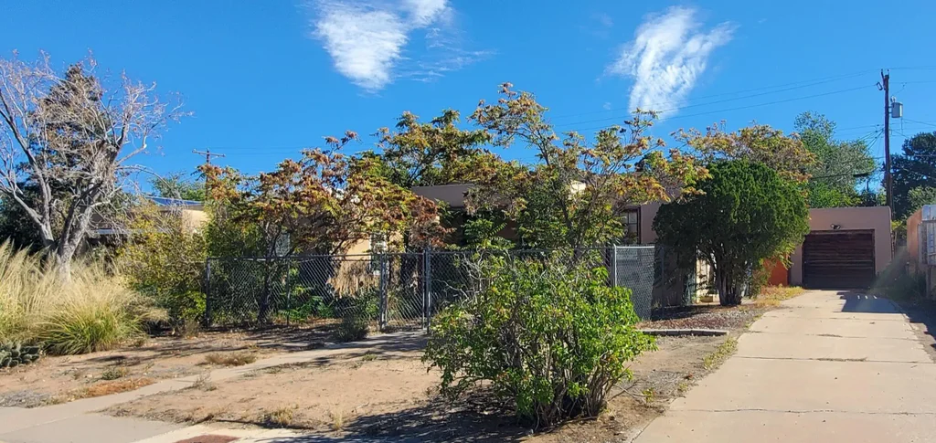 804 Princeton Drive Se, Albuquerque