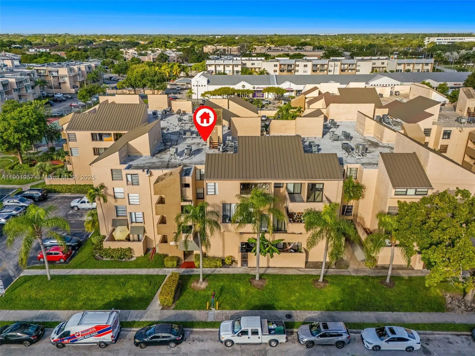 Photo of Listing #A11901957