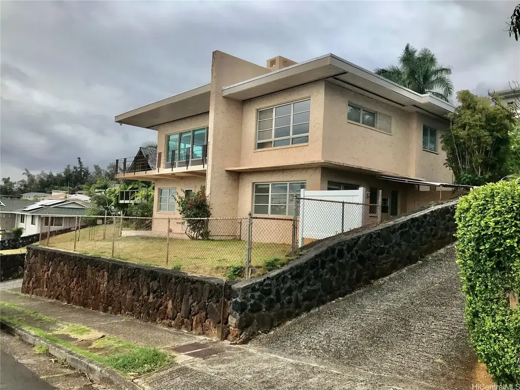 1829 Alewa Drive, Honolulu