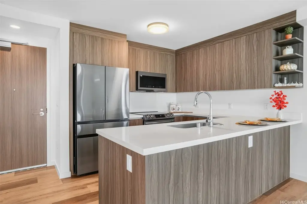 1515 Liona Street # 912, Honolulu