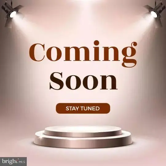 5923 Smith Station Rd, Fredericksburg