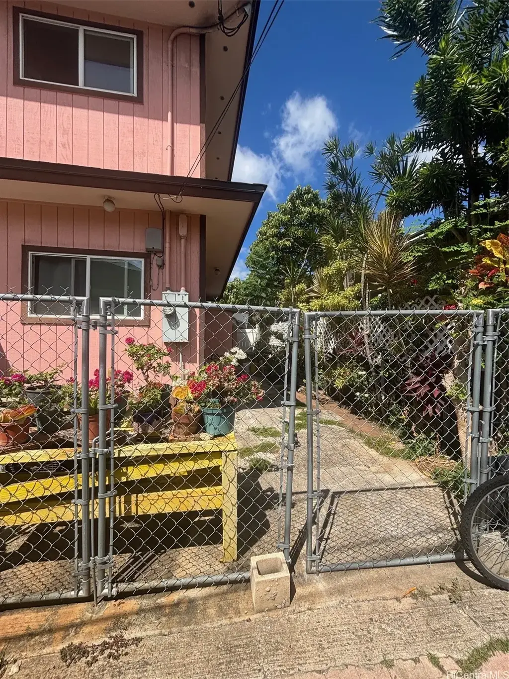 1926 Hani Lane # A, Honolulu