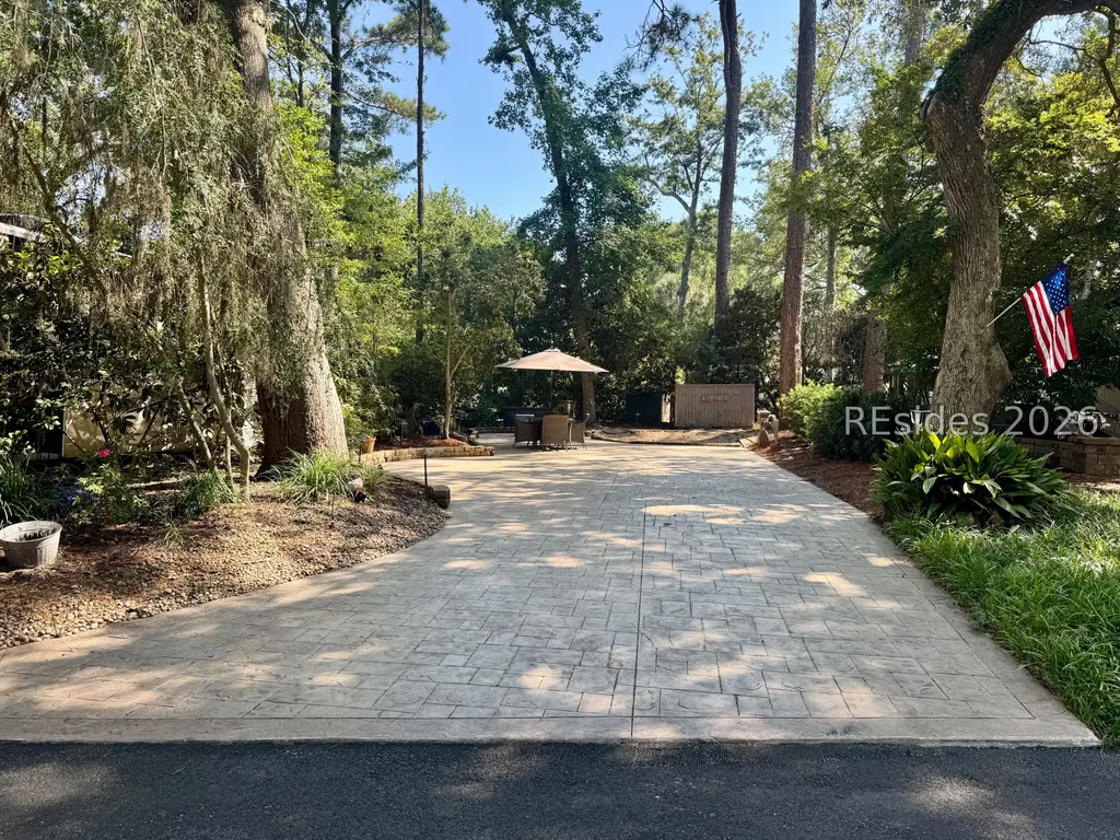133 Arrow Road 191, Hilton Head Island