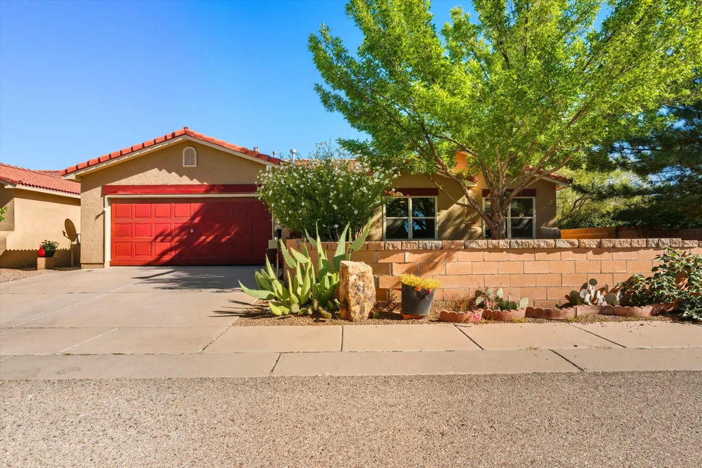 316 Calle Damiano, Bernalillo