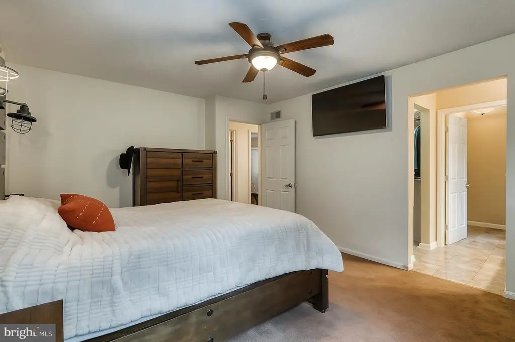 7 Red Haven Ln, Chester Gap