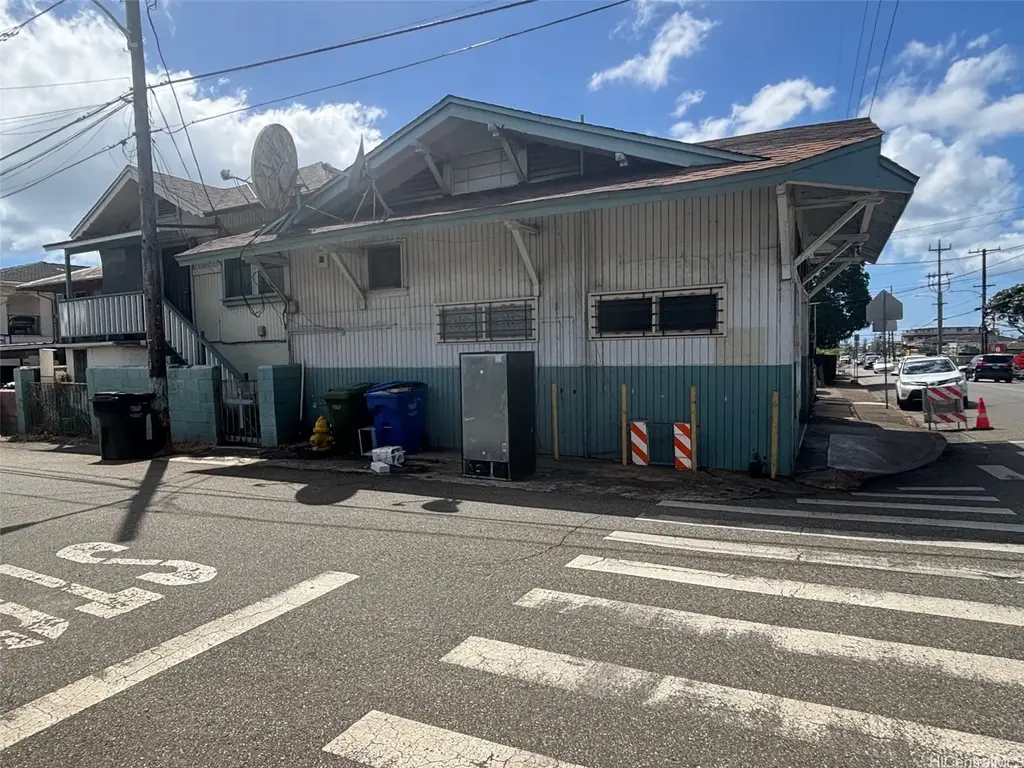 1247 Gulick Avenue, Honolulu