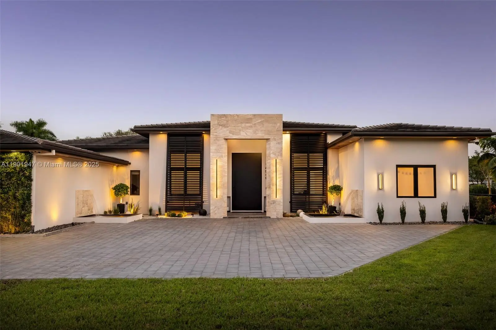 Photo of Listing #A11901947