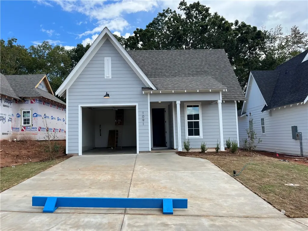 0129 Woodland Ln, Opelika