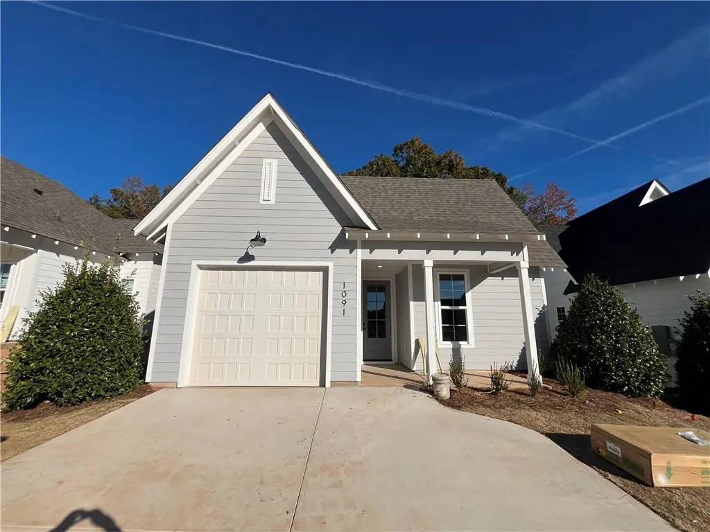 0129 Woodland Ln, Opelika