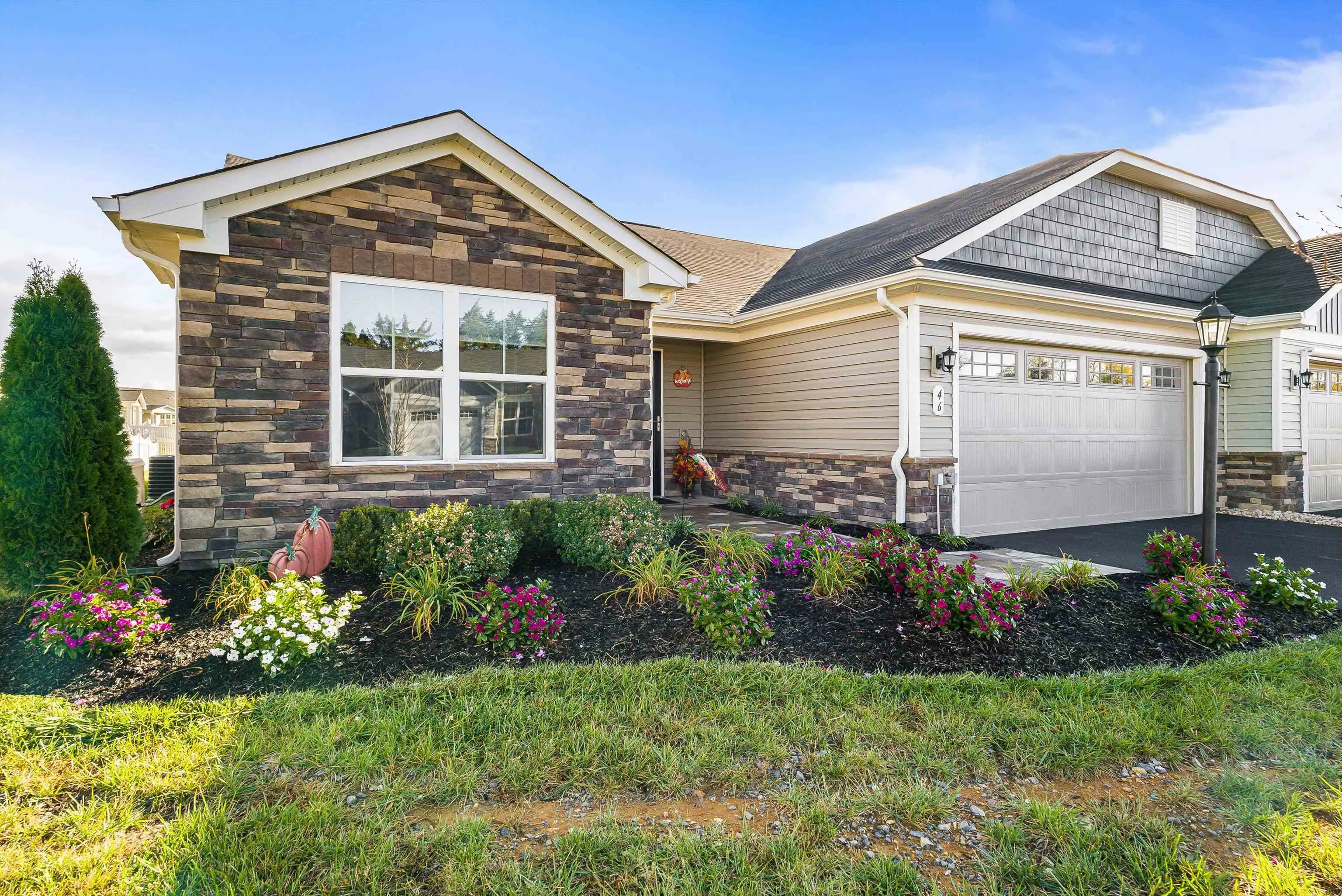 46 South Peak Dr, Mcgaheysville