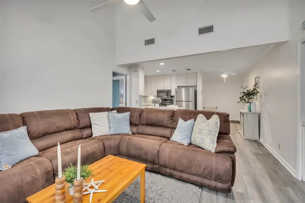 100 Blair Road C8, St Simons Island