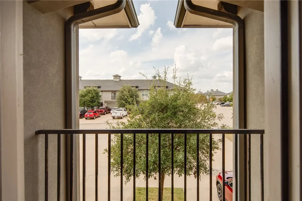 3519 Summerway Drive, College Station