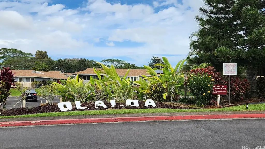 95-1050 Makaikai Street # 15e, Mililani