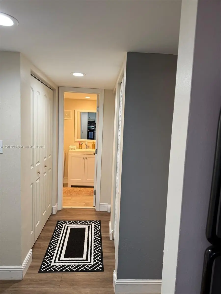 Photo of Listing #A11903726